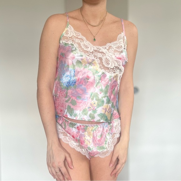 Victoria's Secret Other - Victoria’s Secret Gold Label Vintage Lingerie Set – Lace Coquette Cottagecore